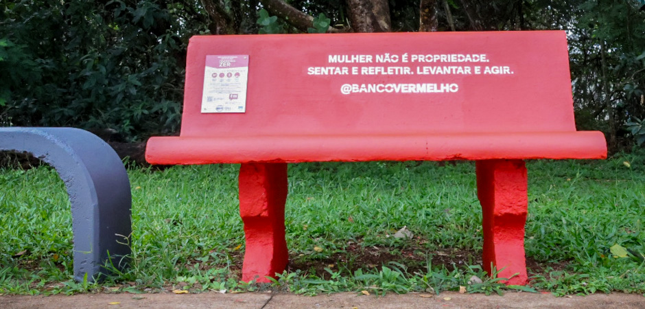 UnB contra o feminicídio - Inauguração do Banco Vermelho no Campus UnB Planaltina (FUP)