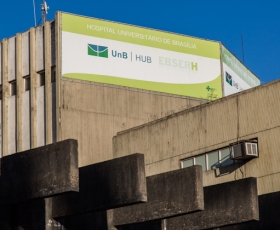 Fachada do prédio do Hospital Universitário de Brasília - HUB. 02/05/2018. Foto: Beto Monteiro