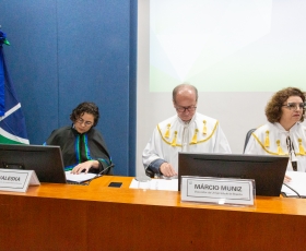 Cerimônia de posse da direção do Instituto de Geociências